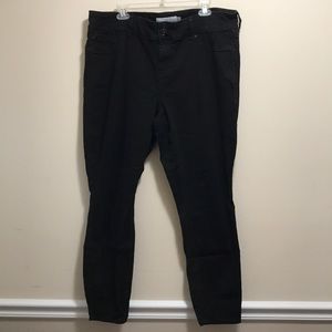 Torrid black jegging women’s plus size 22T